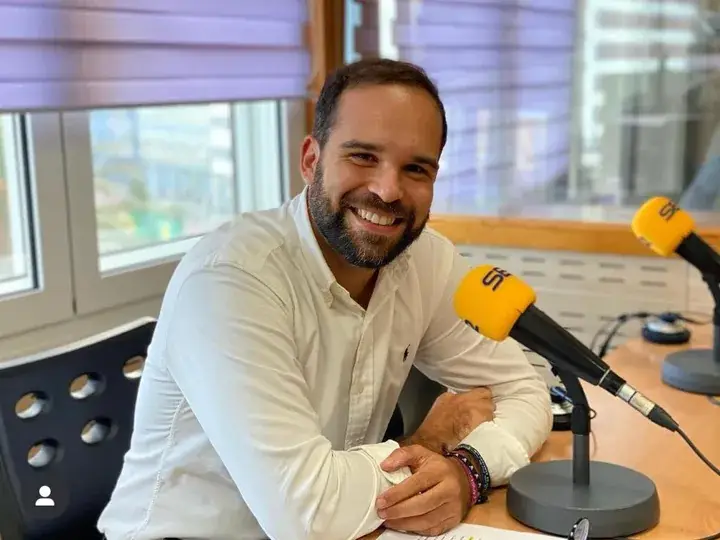 Rafael Alonso Ventura en el estudio de Cadena SER Las Palmas